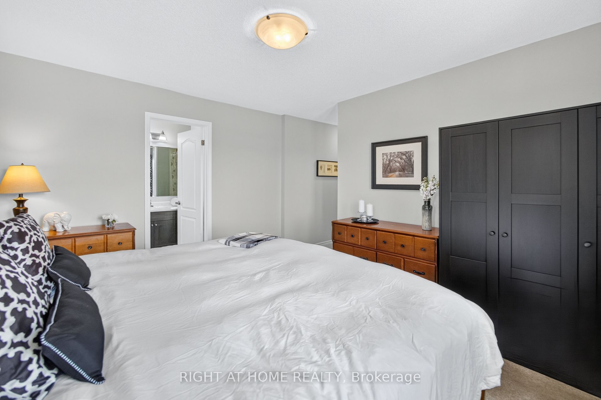 615 Hepburn Road Property Photo 30