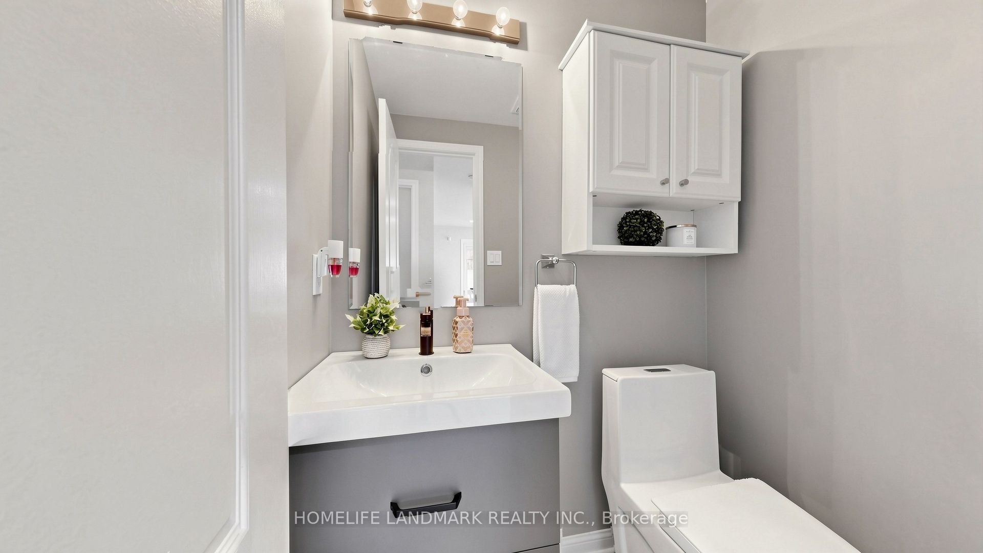 639 Bennett Boulevard Property Photo 19