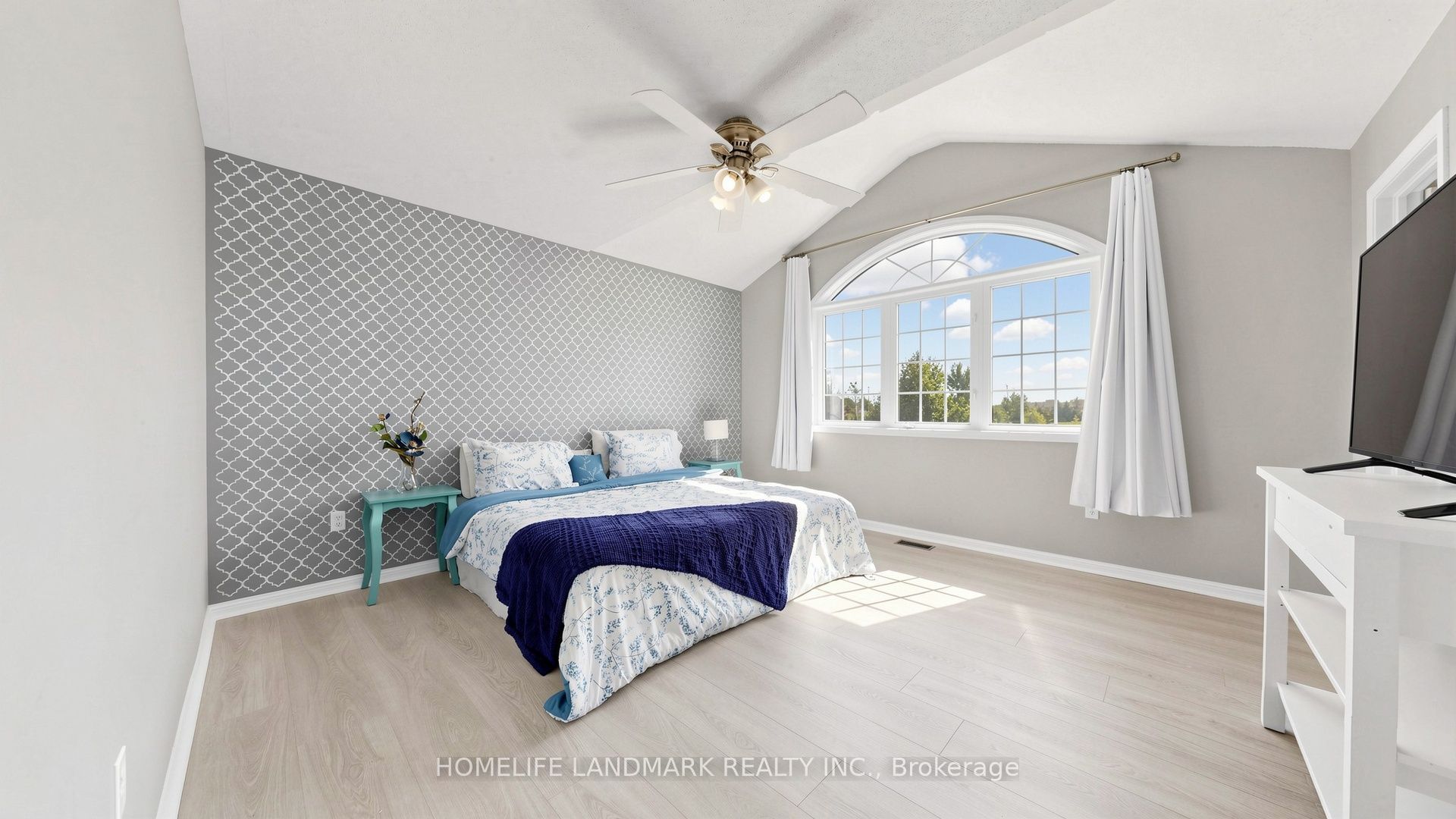 639 Bennett Boulevard Property Photo 23