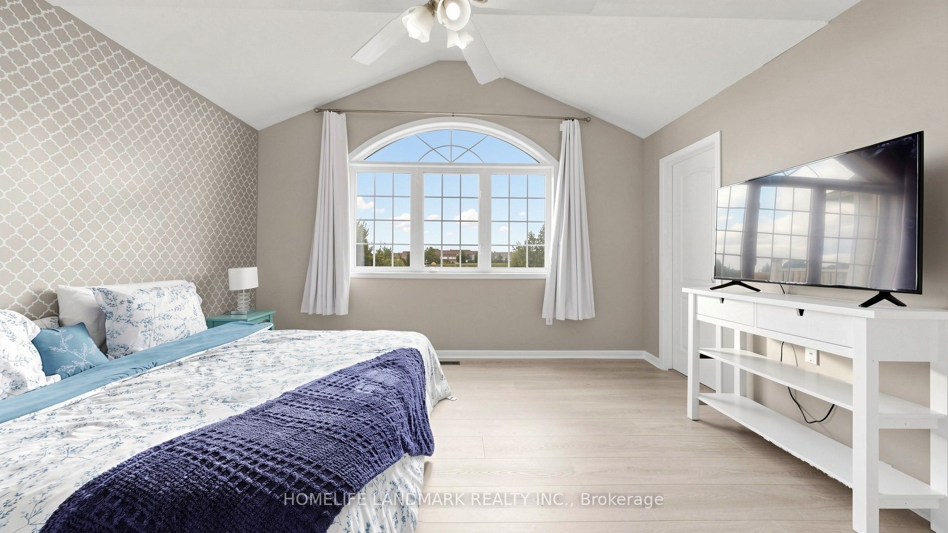 639 Bennett Boulevard Property Photo 25