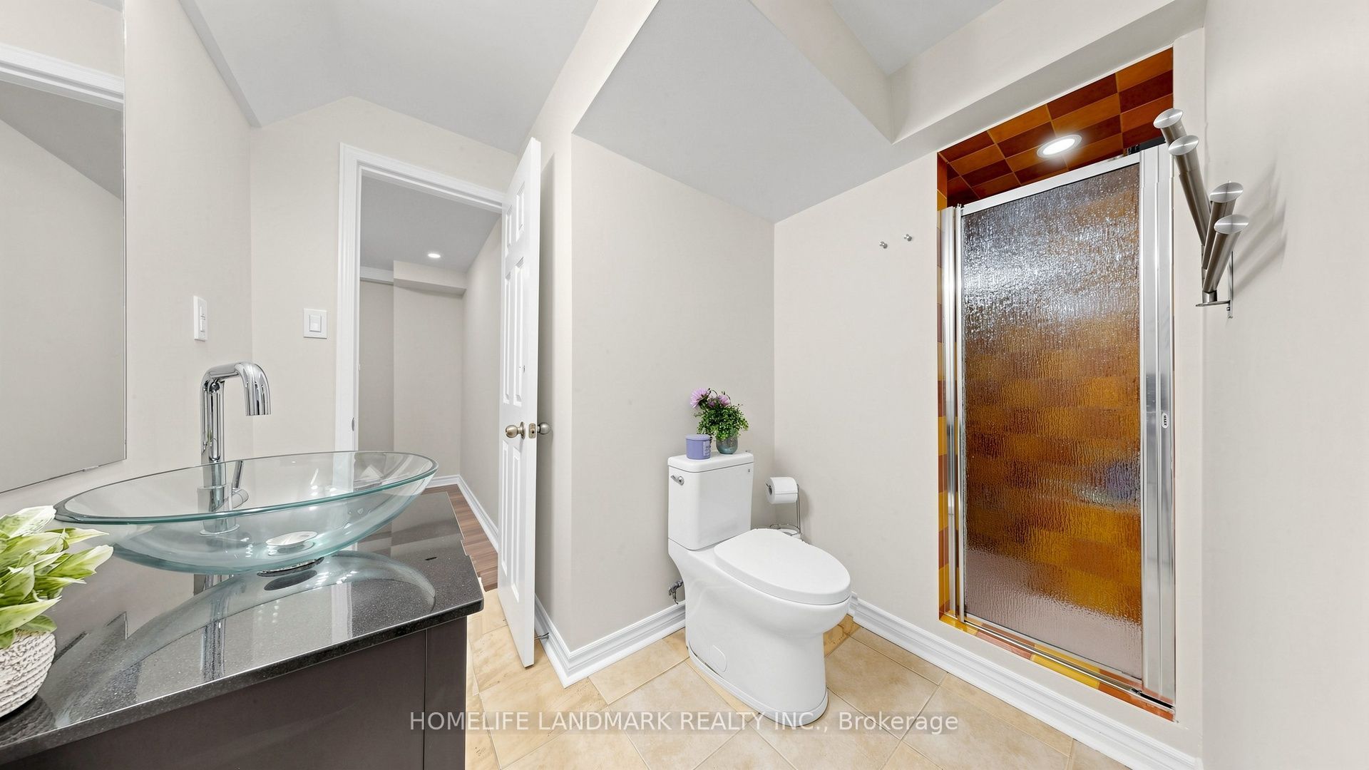 639 Bennett Boulevard Property Photo 42