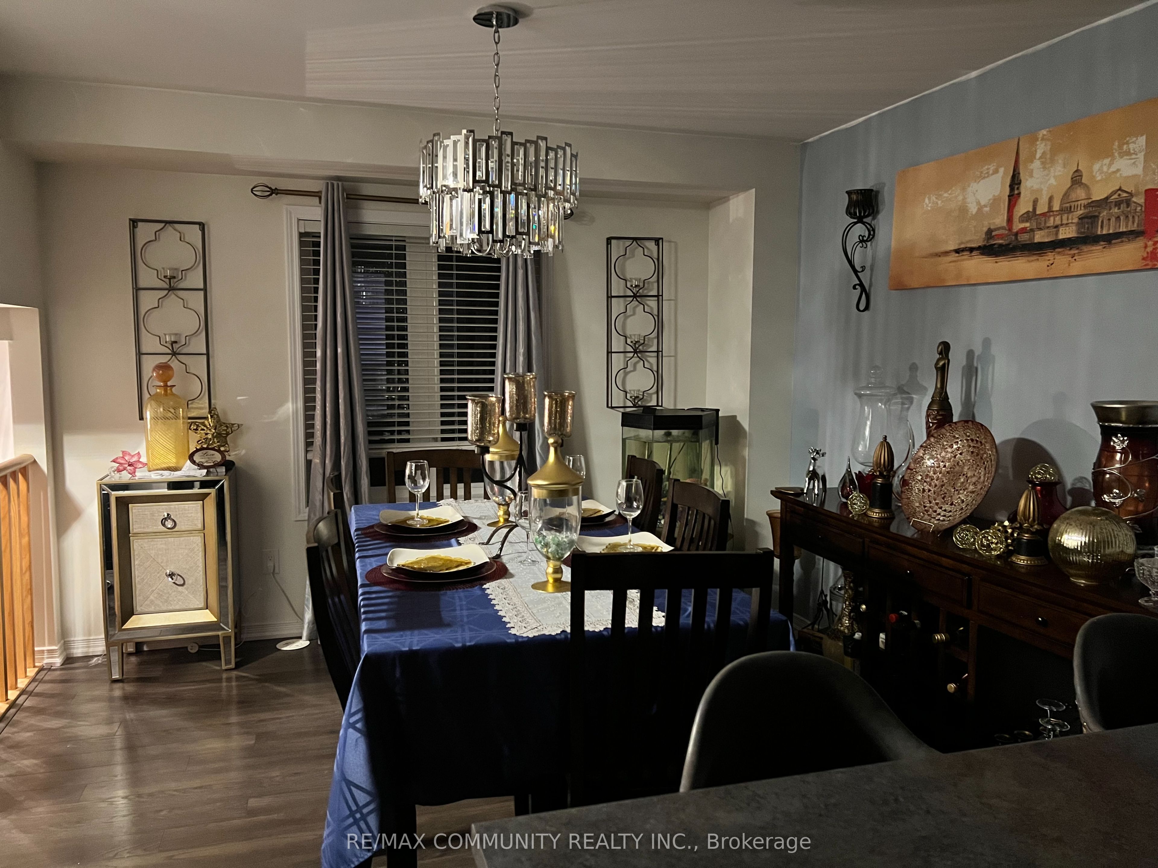 23 Francesco Street Room 1 Property Photo 2