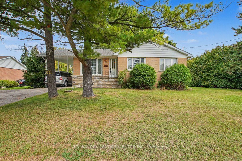 189 Wakefield Road Property Photo 1