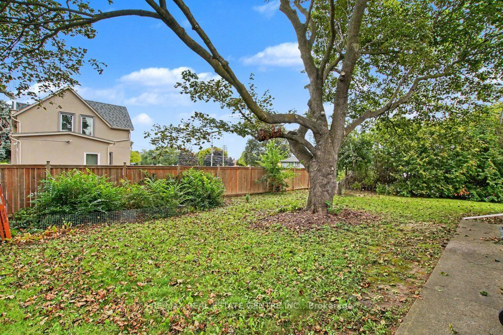 189 Wakefield Road Property Photo 32
