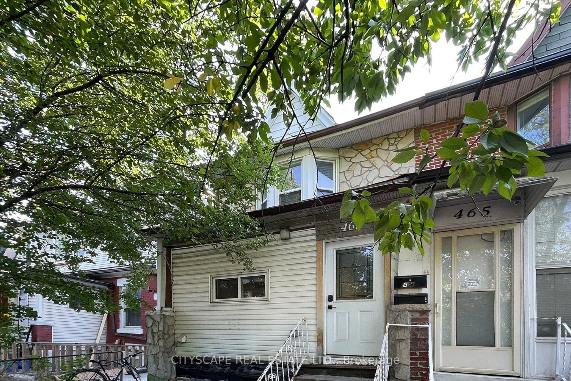 467 Keele Street Property Photo 1