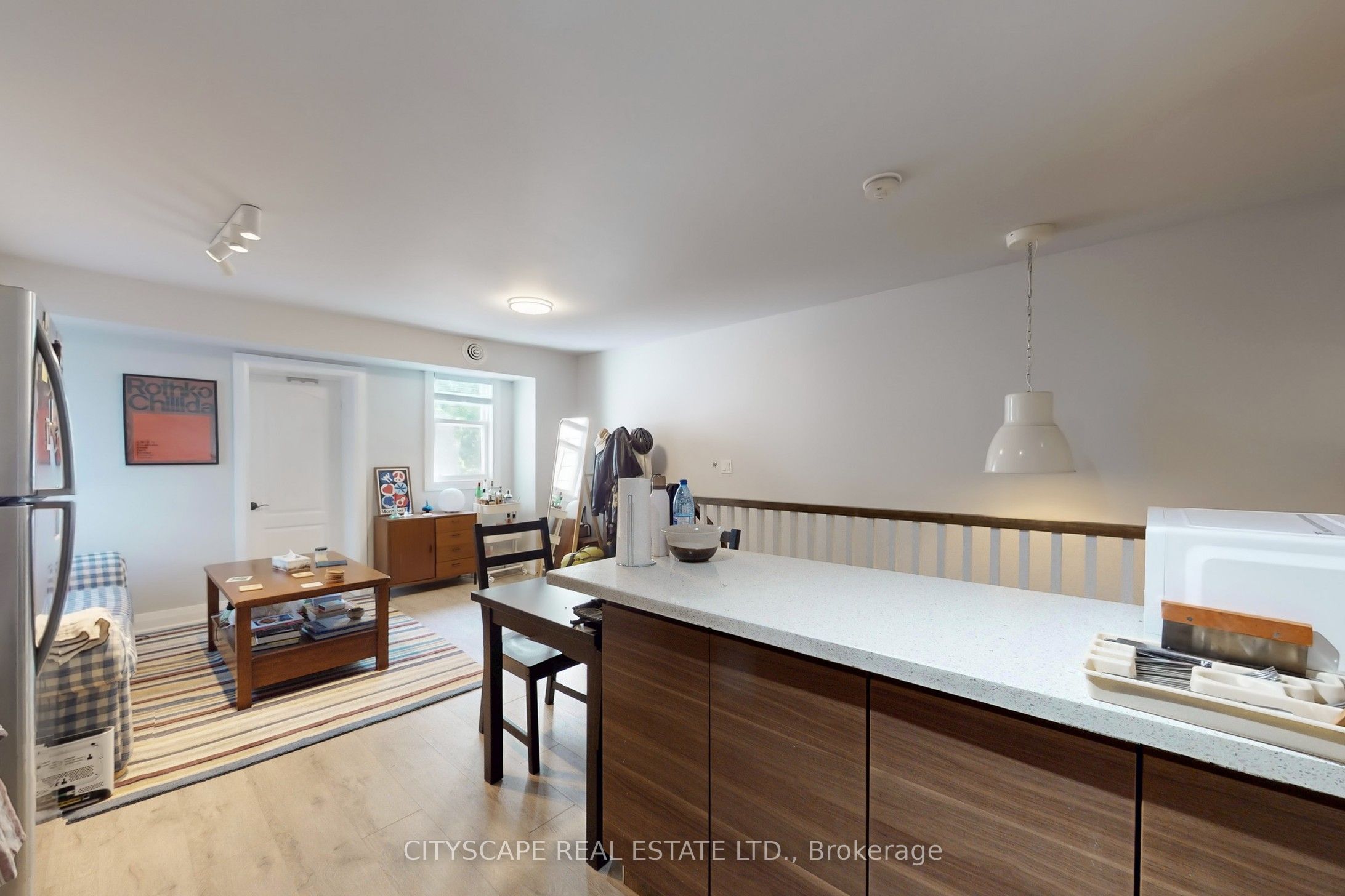 467 Keele Street Property Photo 7