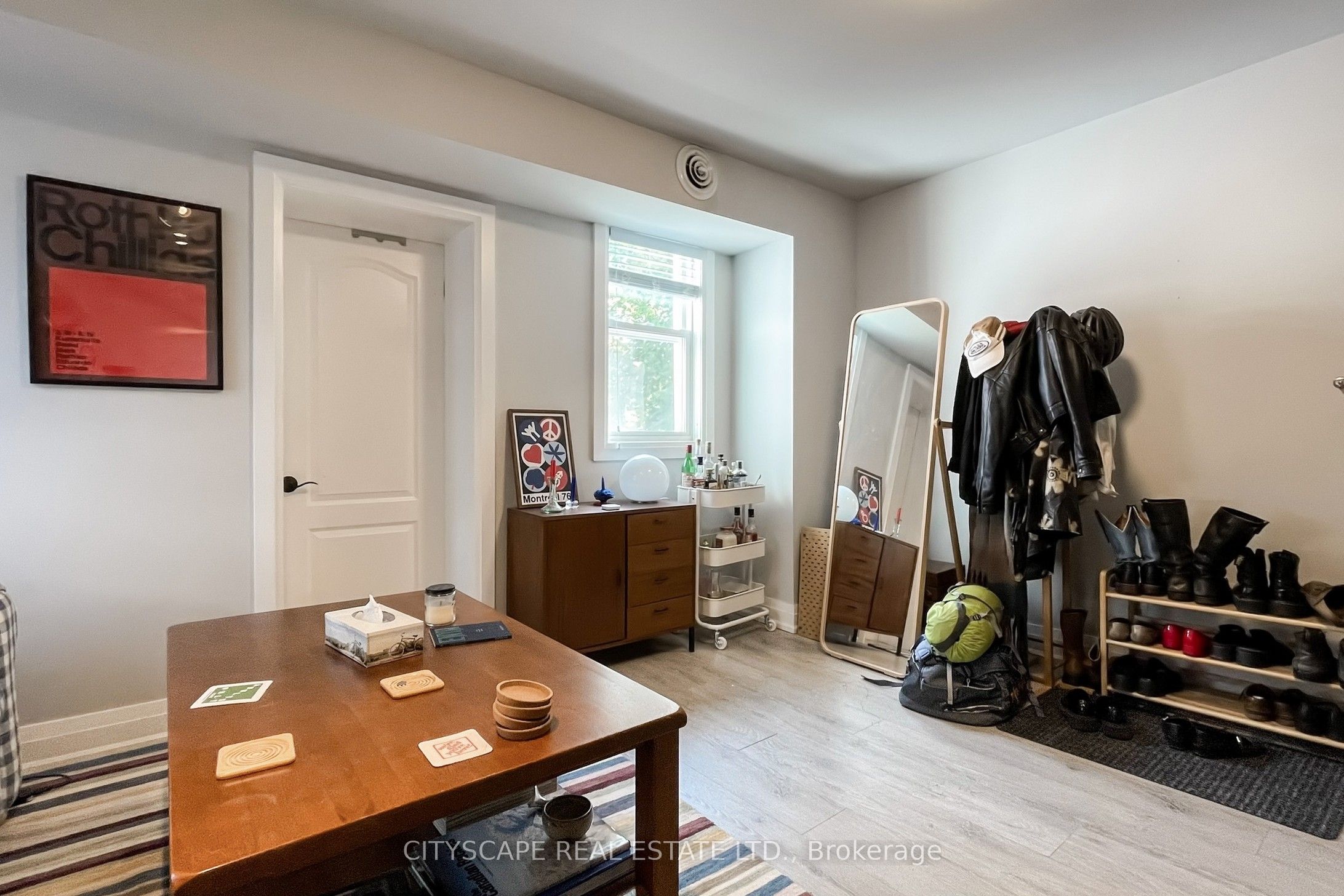 467 Keele Street Property Photo 8