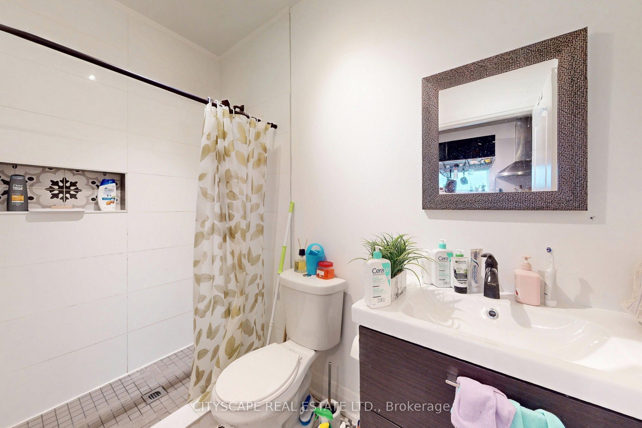 467 Keele Street Property Photo 23