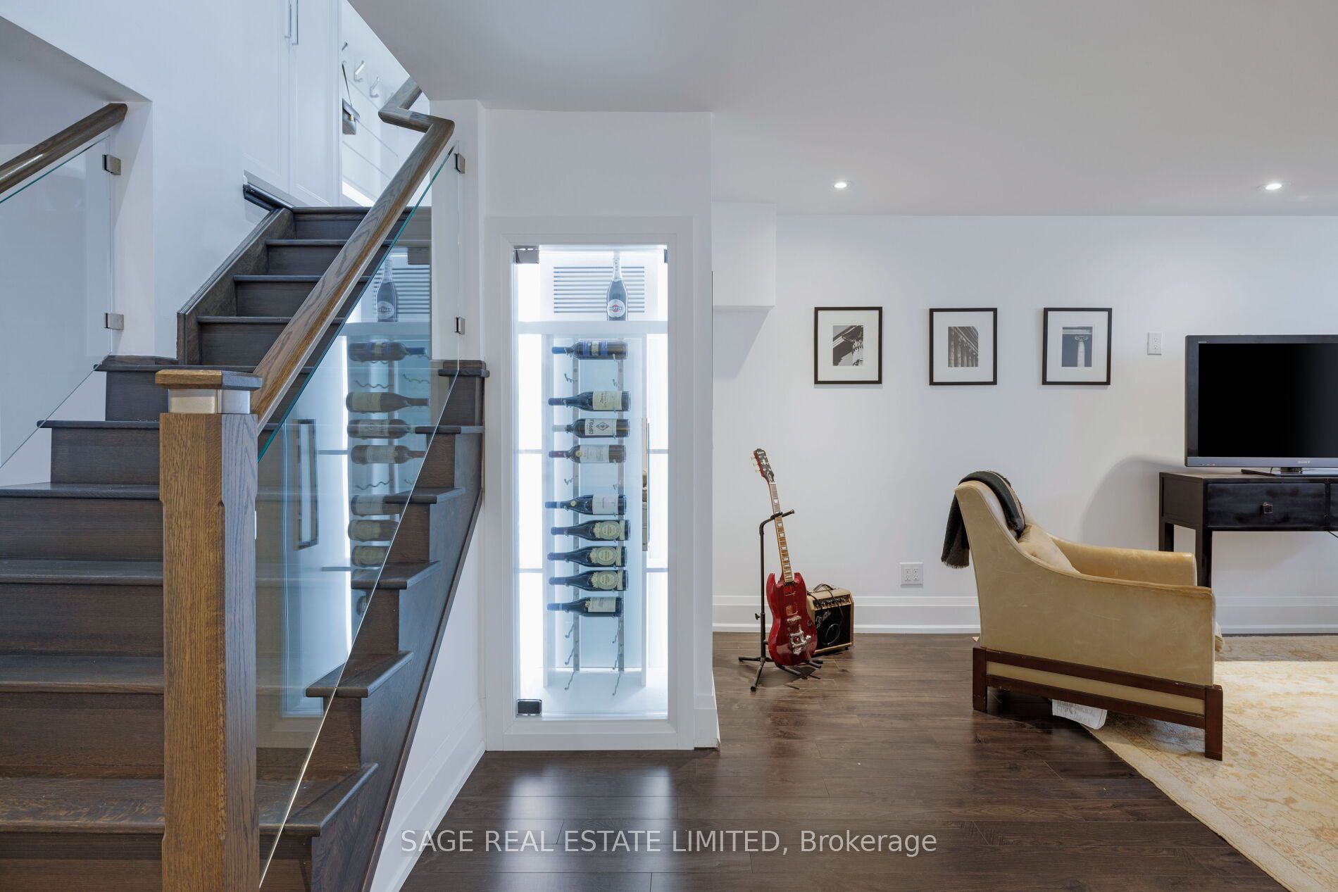 19 Oldham Road Property Photo 37