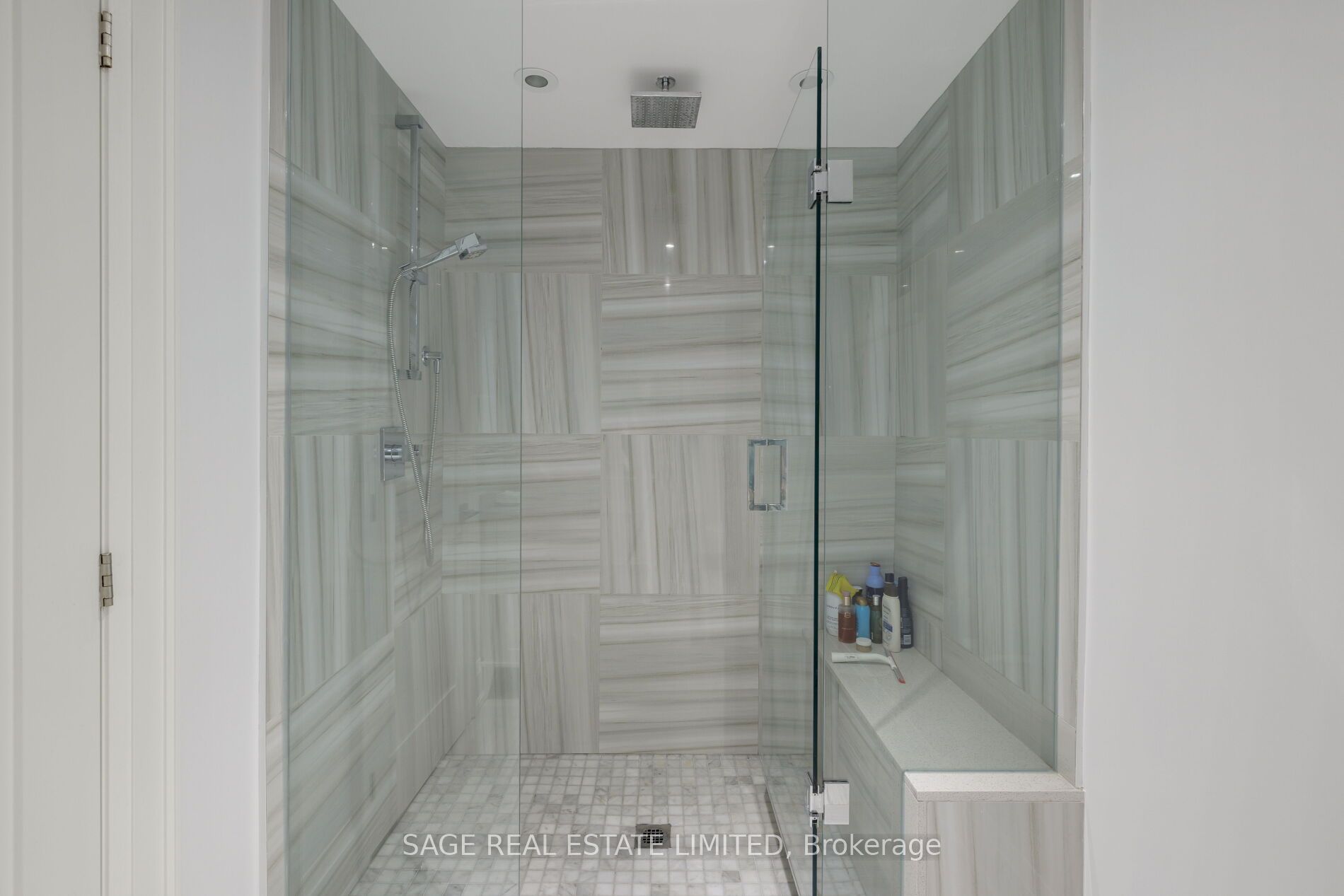 19 Oldham Road Property Photo 44