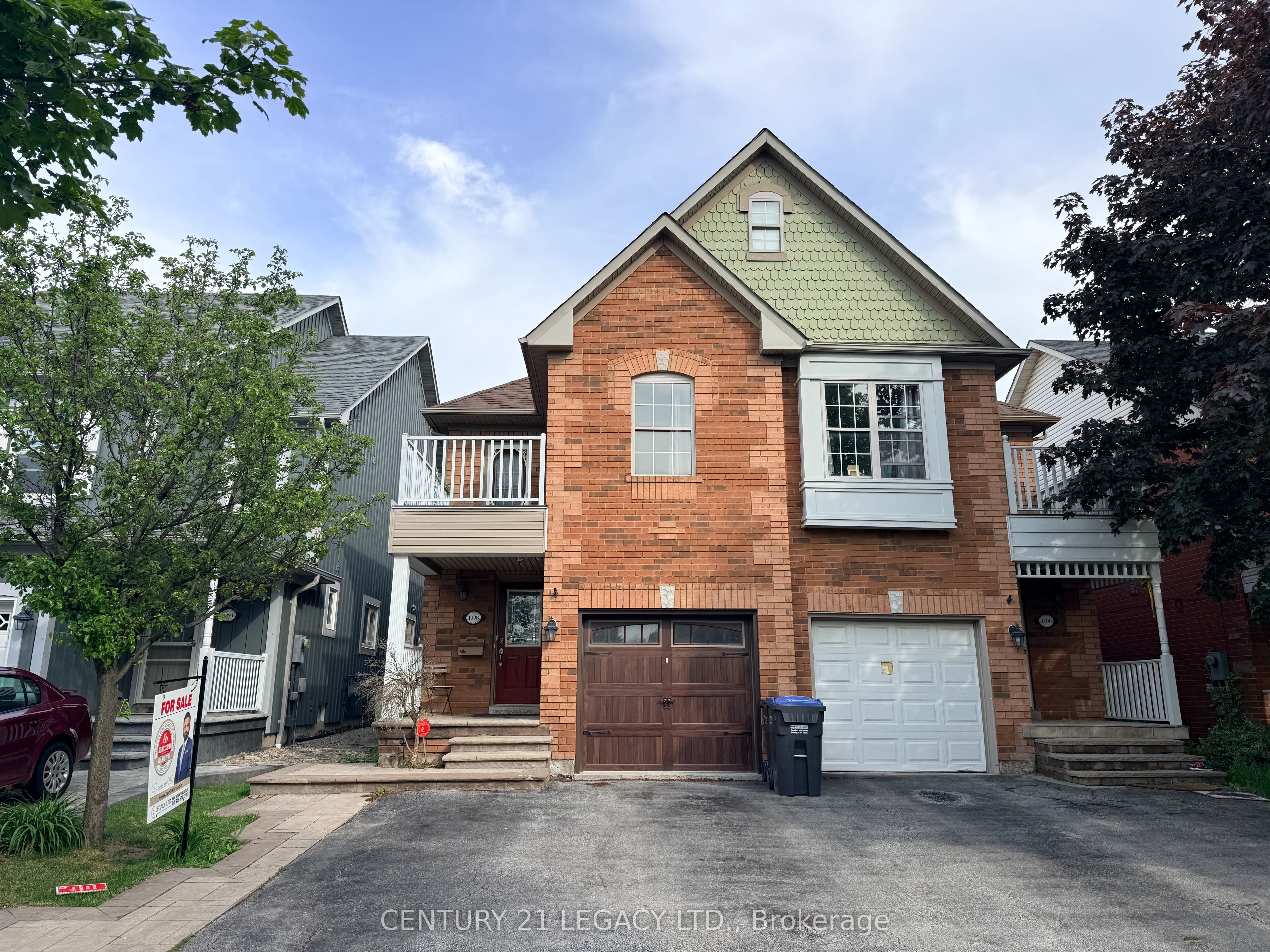1098 Carding Mill Place Property Photo 1