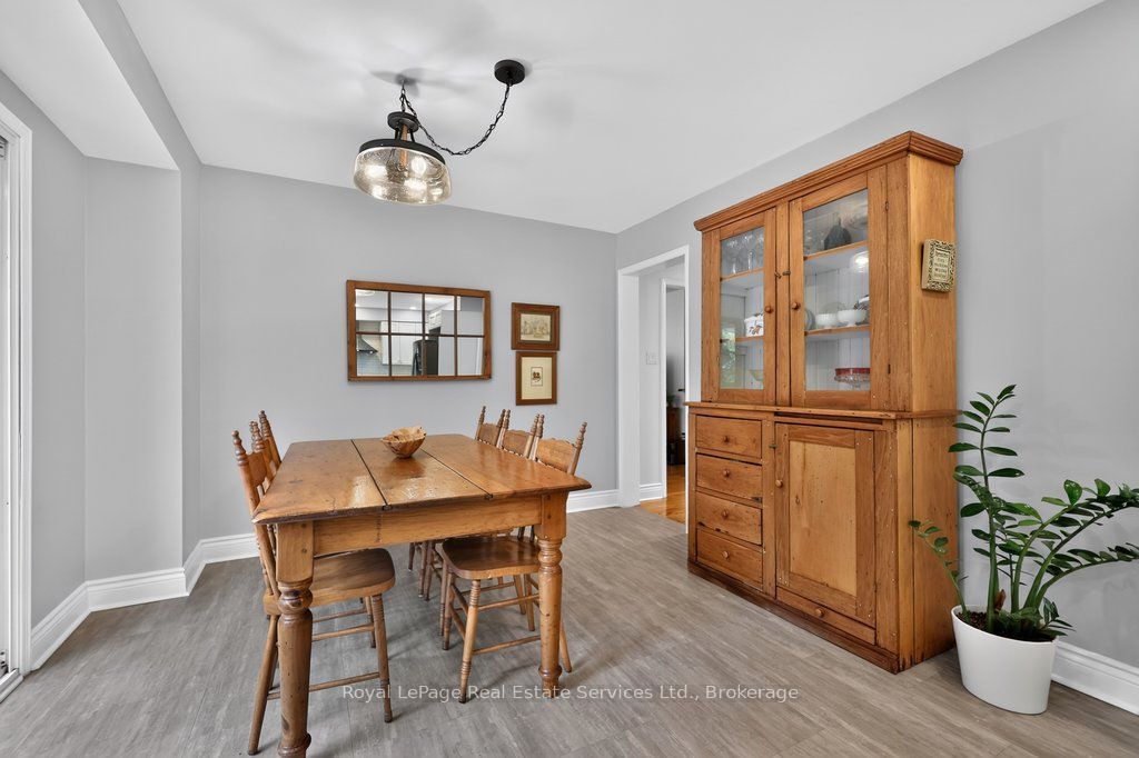 1217 Rosethorne Road Property Photo 17