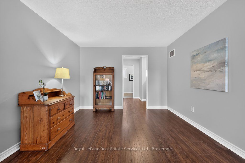 1217 Rosethorne Road Property Photo 27