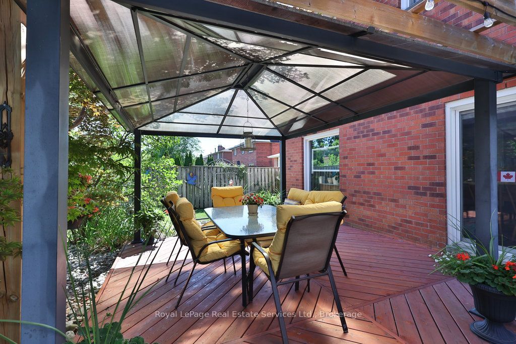 1217 Rosethorne Road Property Photo 49
