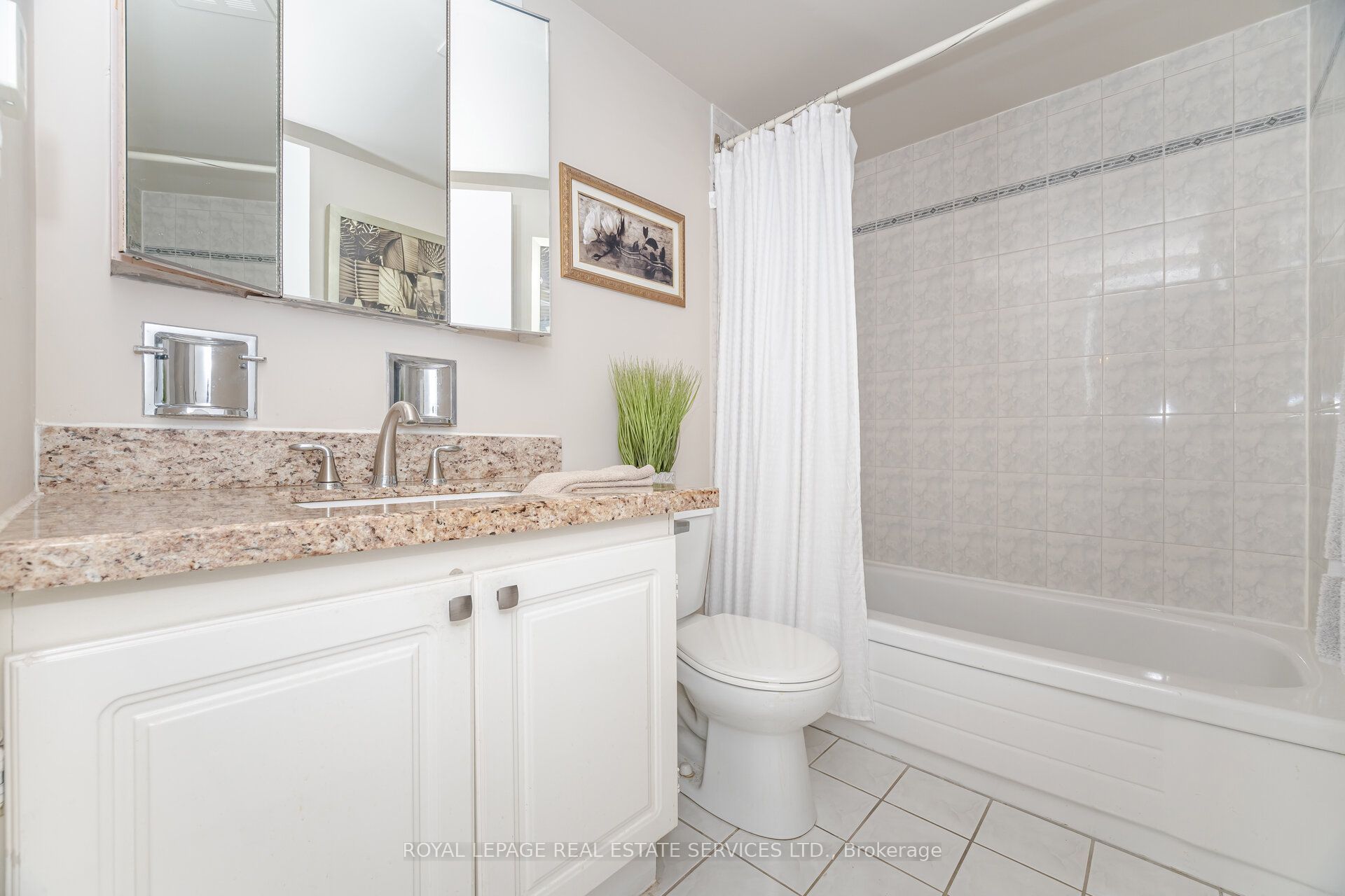 3100 Kirwin Avenue 708 Property Photo 16