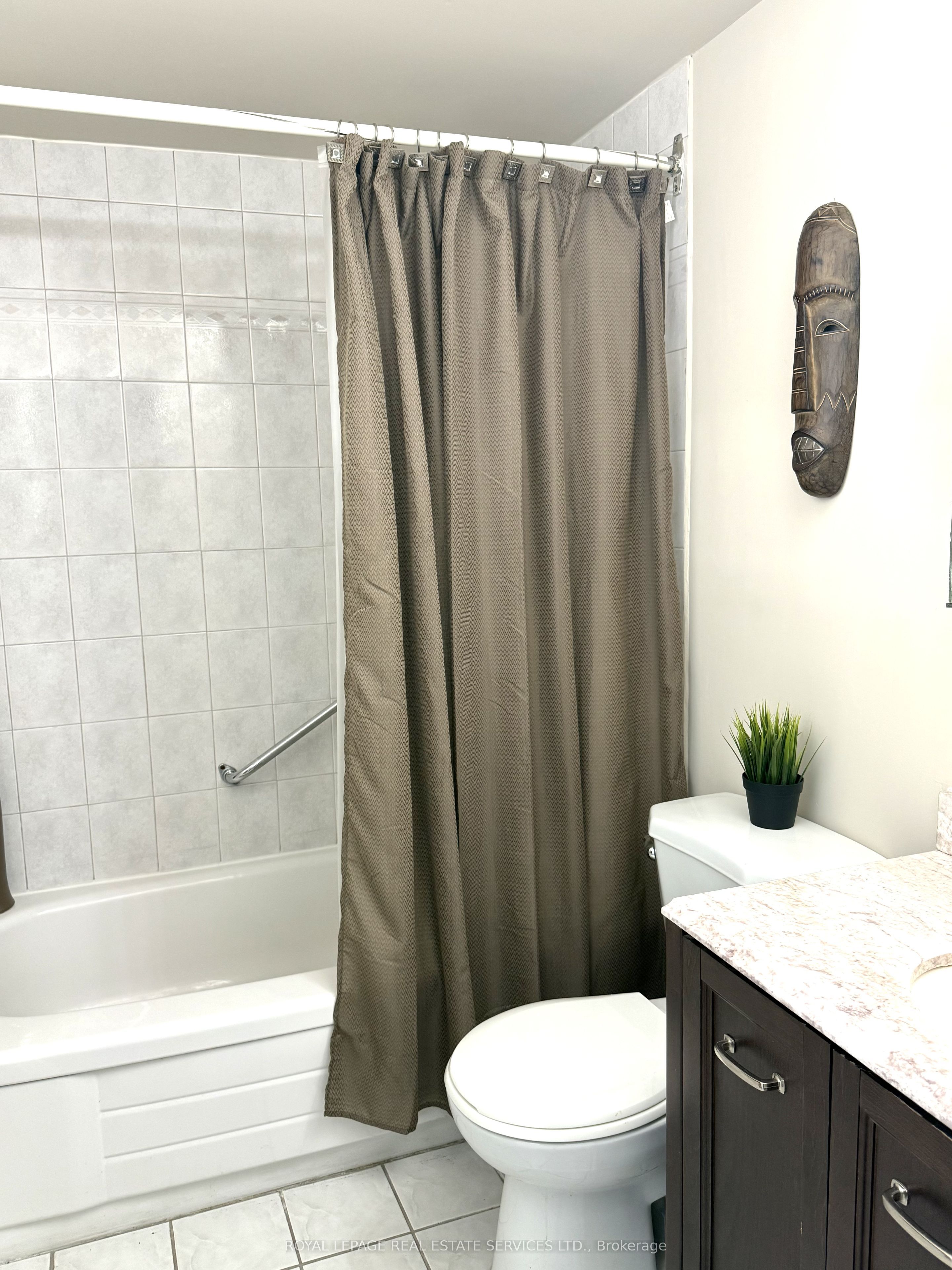 3100 Kirwin Avenue 708 Property Photo 19