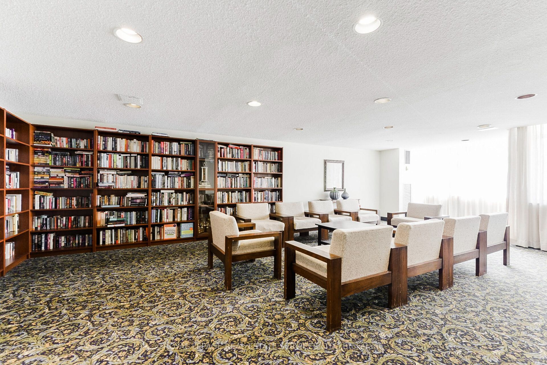 3100 Kirwin Avenue 708 Property Photo 23