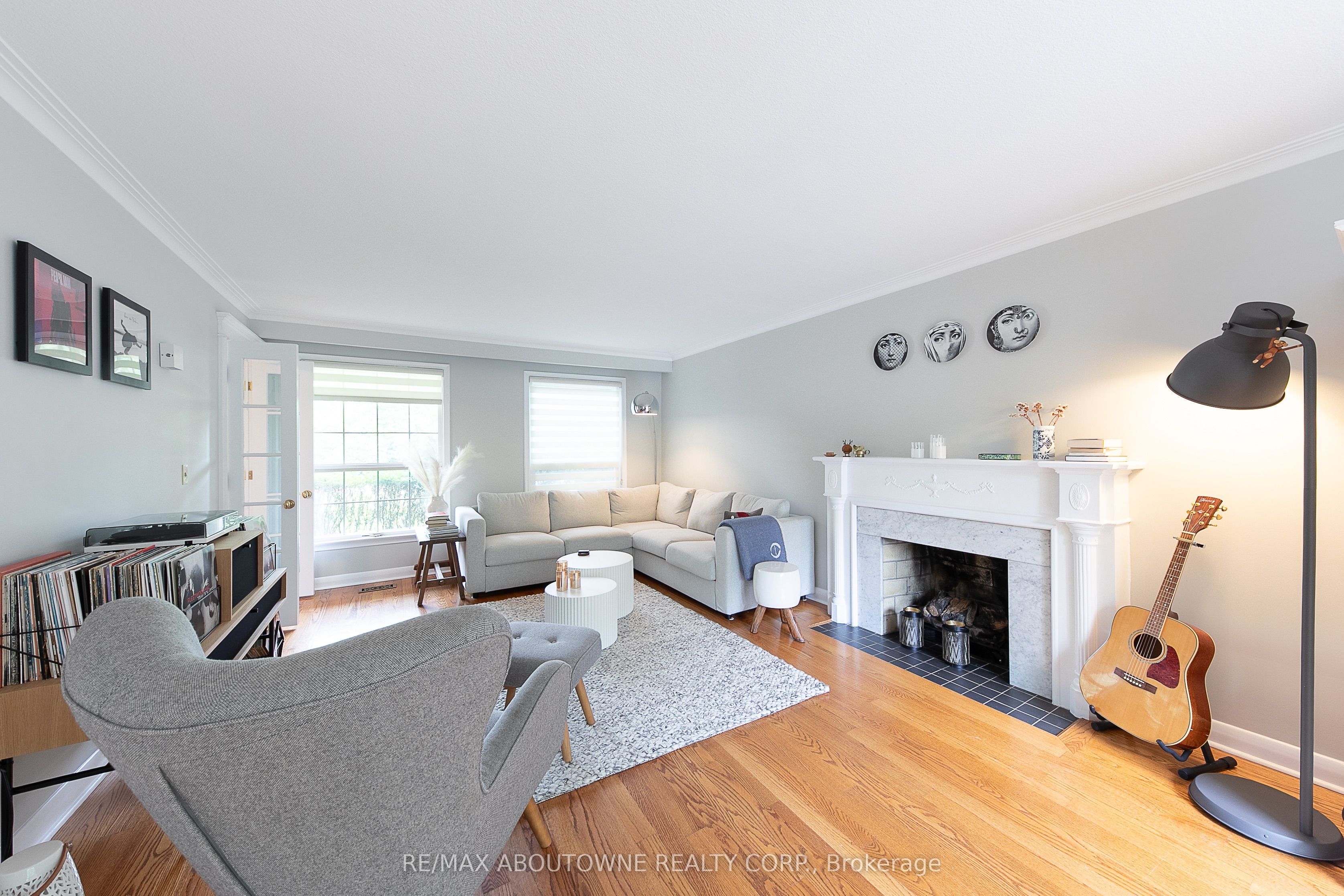 1290 Braeside Drive Property Photo 8