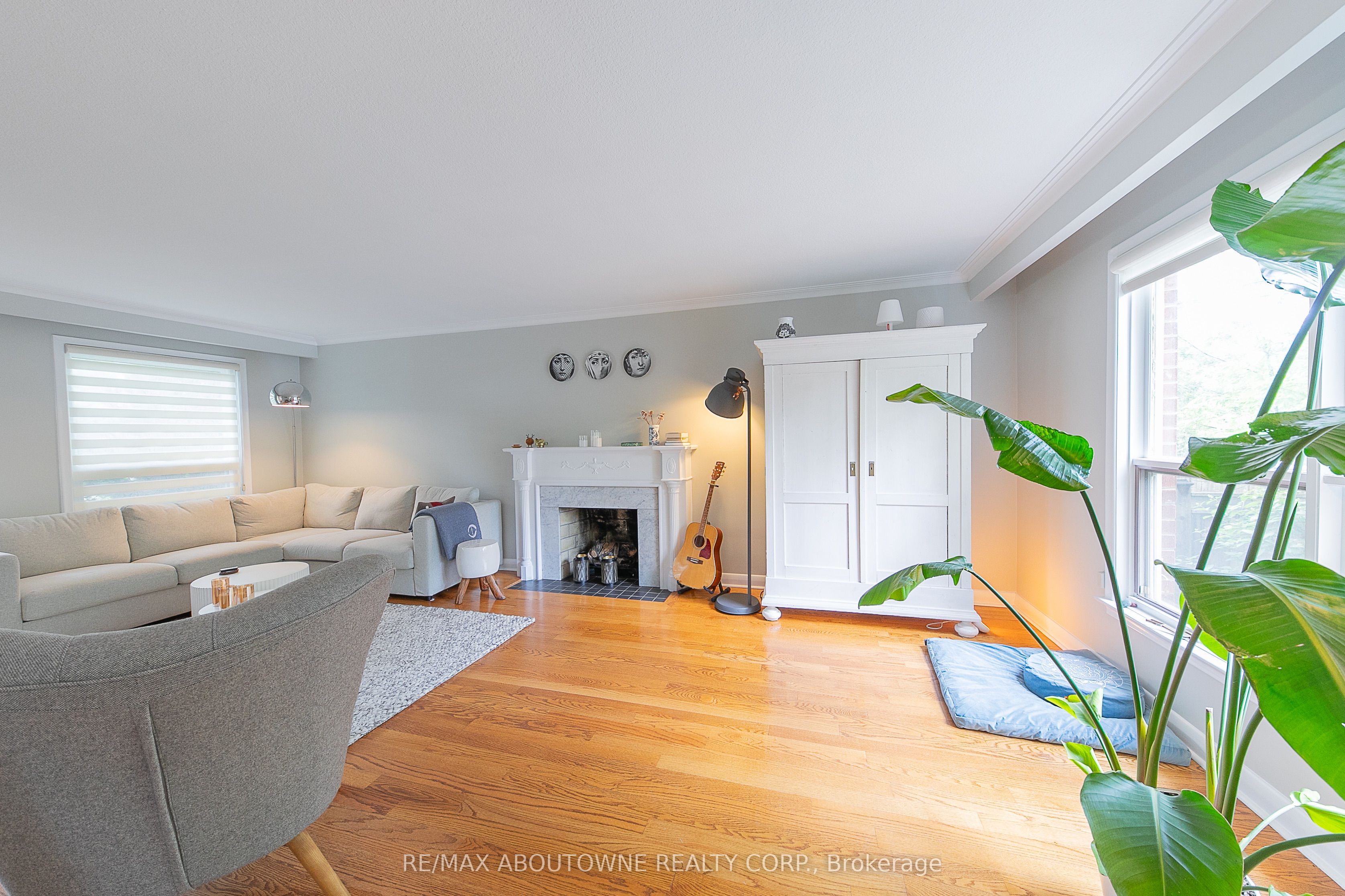 1290 Braeside Drive Property Photo 10
