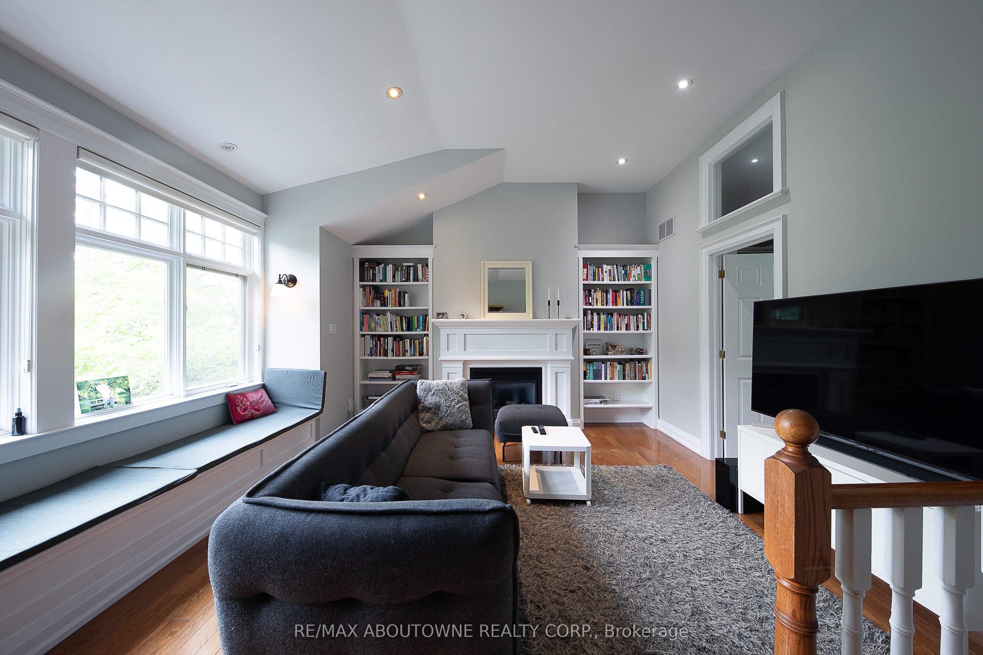 1290 Braeside Drive Property Photo 20