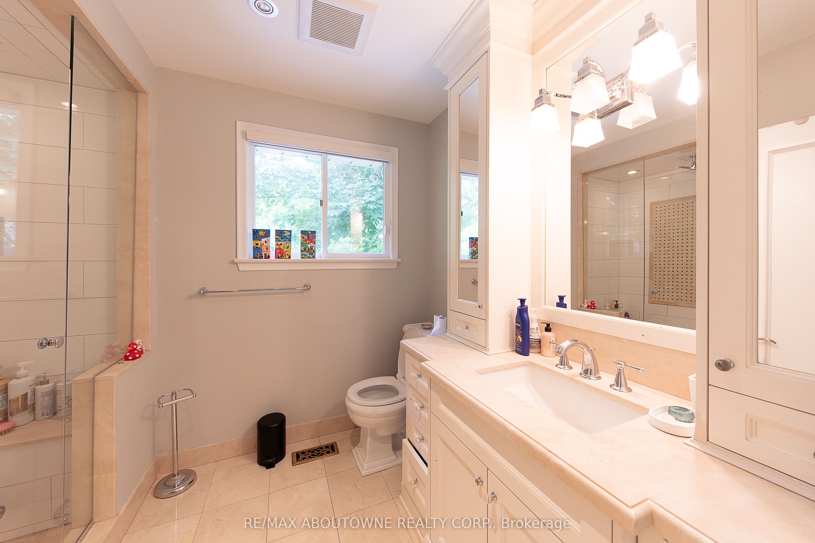 1290 Braeside Drive Property Photo 30