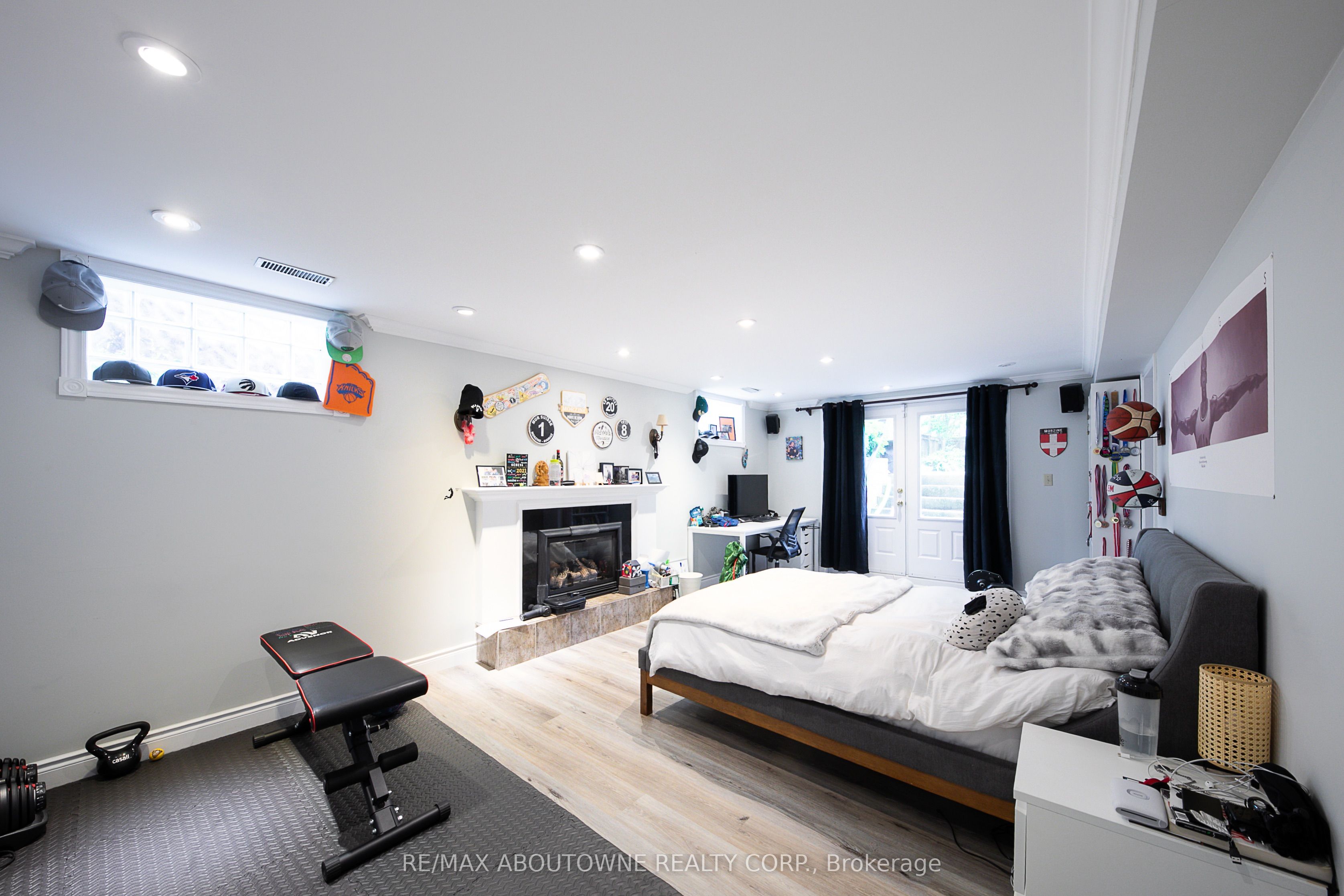 1290 Braeside Drive Property Photo 32