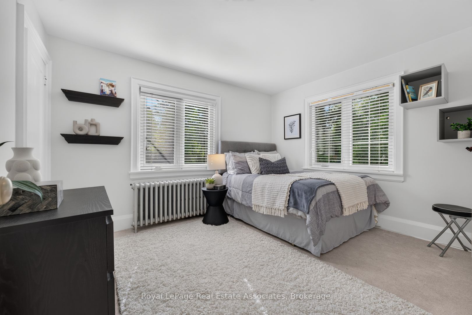 33 Ben Machree Drive Property Photo 25