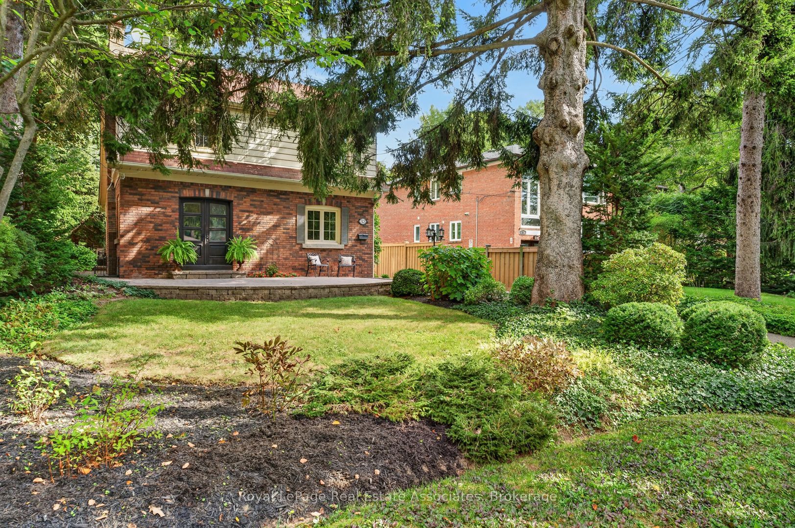 33 Ben Machree Drive Property Photo 31