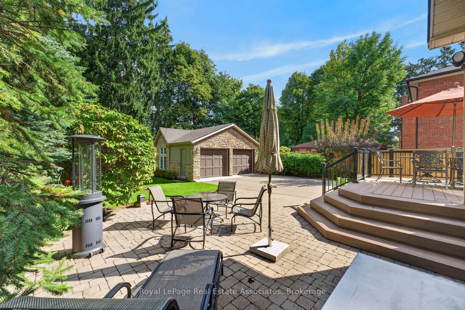 33 Ben Machree Drive Property Photo 41