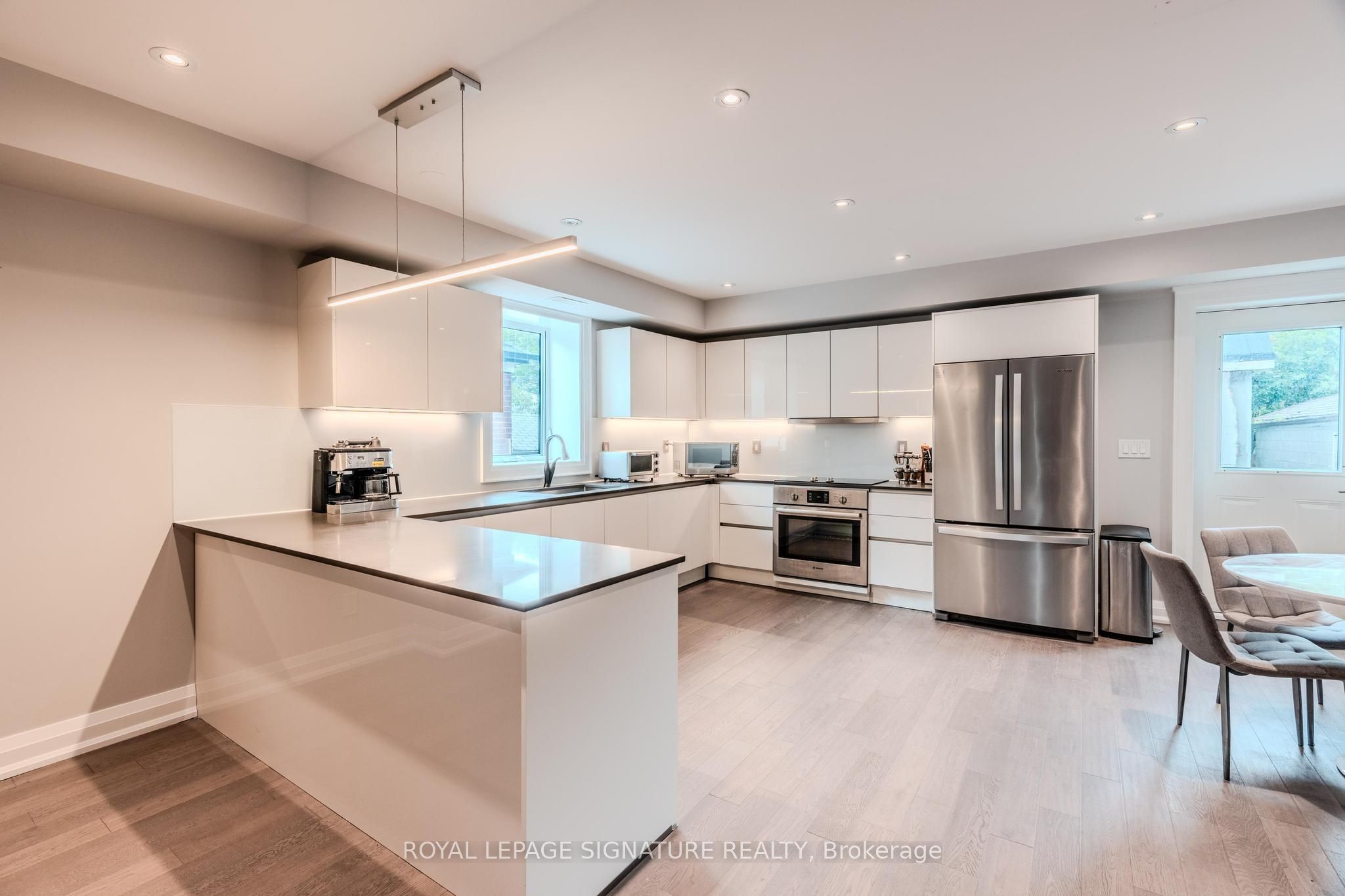 45 William Street Main Property Photo 7