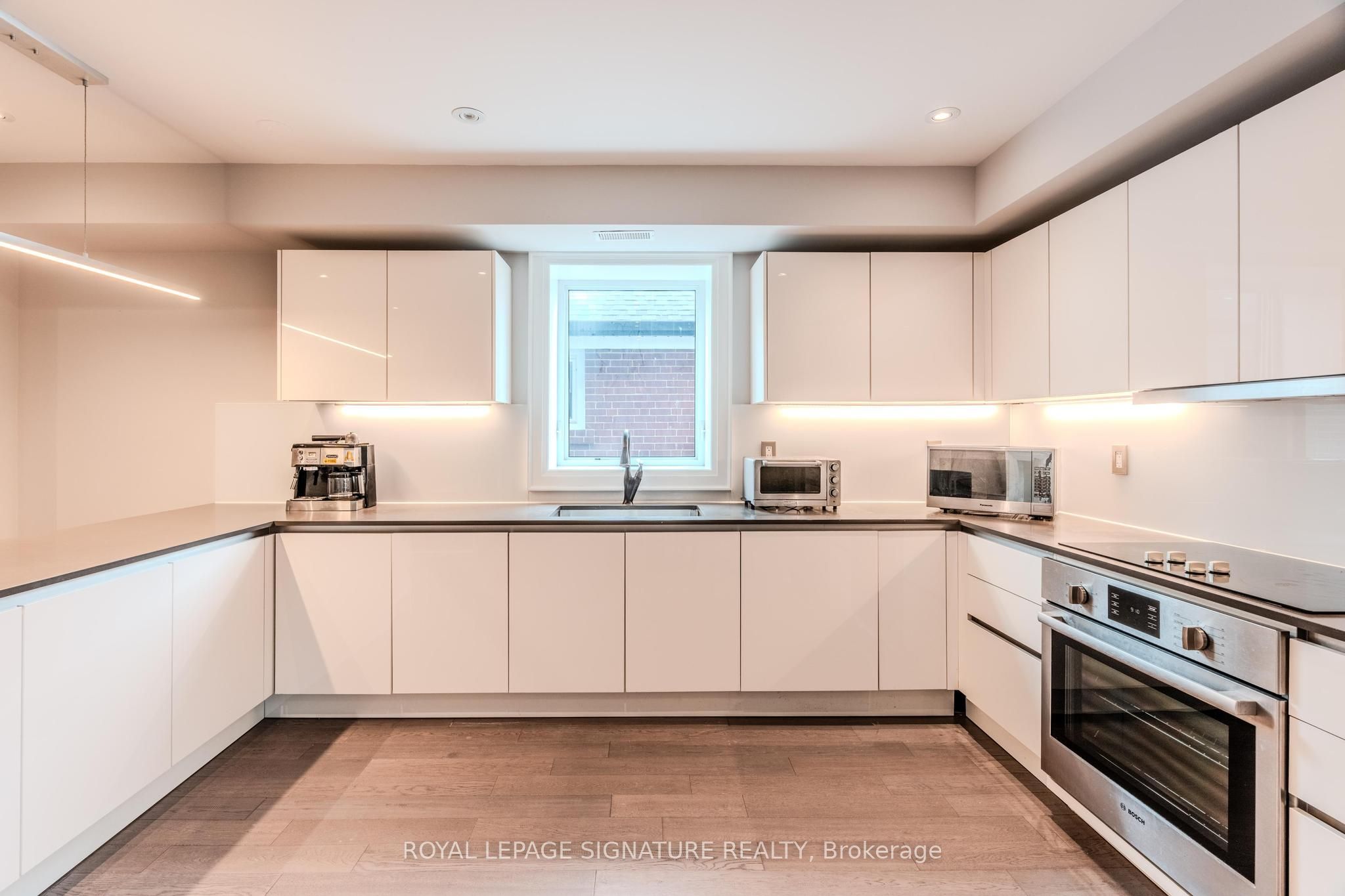 45 William Street Main Property Photo 8