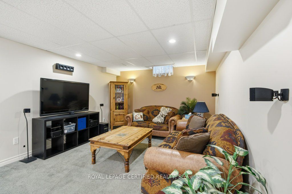 3 National Crescent Property Photo 18