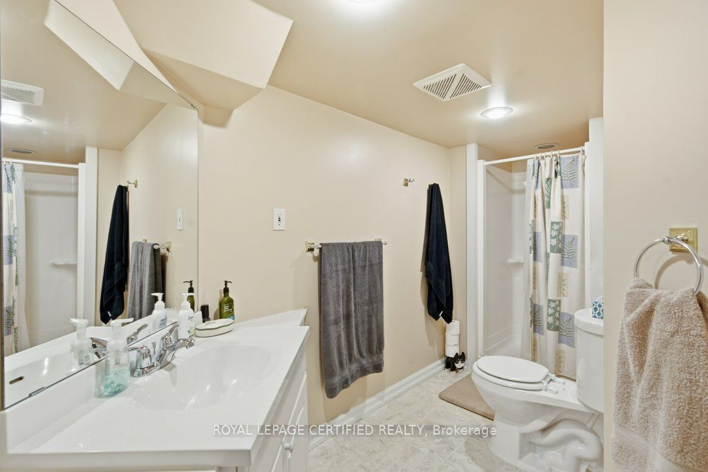 3 National Crescent Property Photo 27