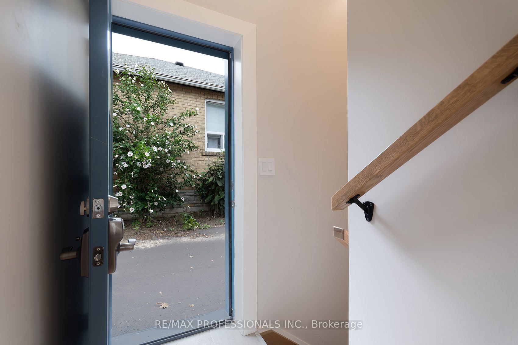 57 Enfield Avenue Property Photo 3