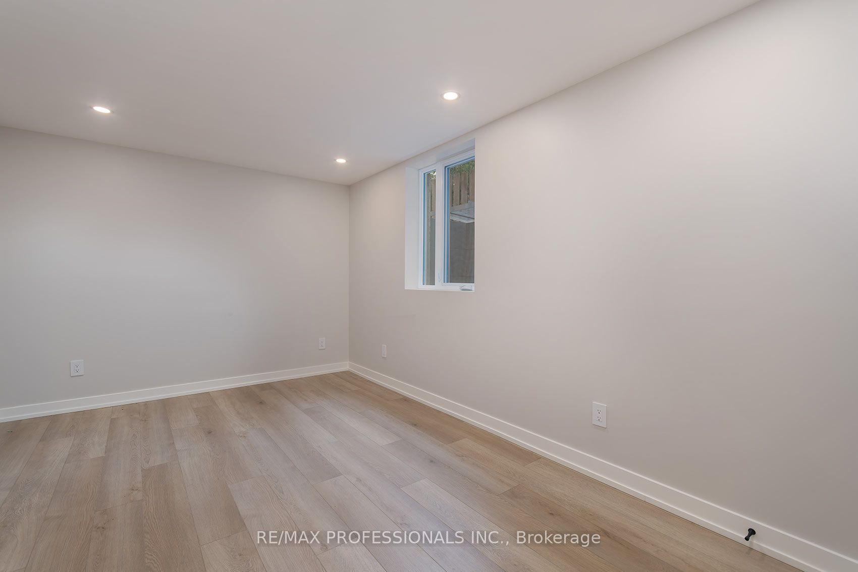 57 Enfield Avenue Property Photo 8
