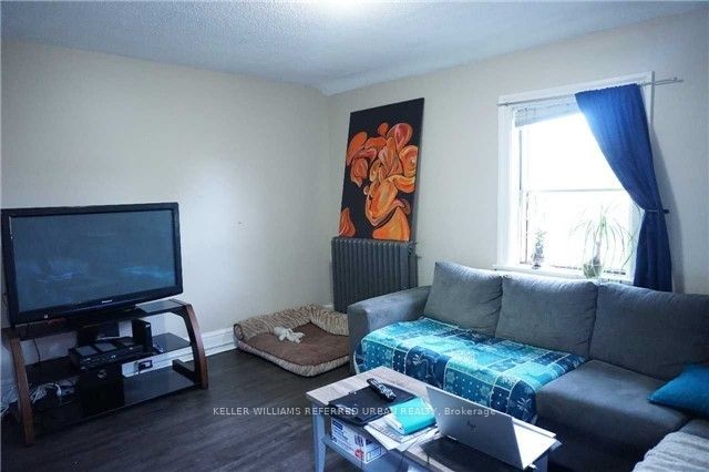 591 Jane Street Upper Property Photo 6
