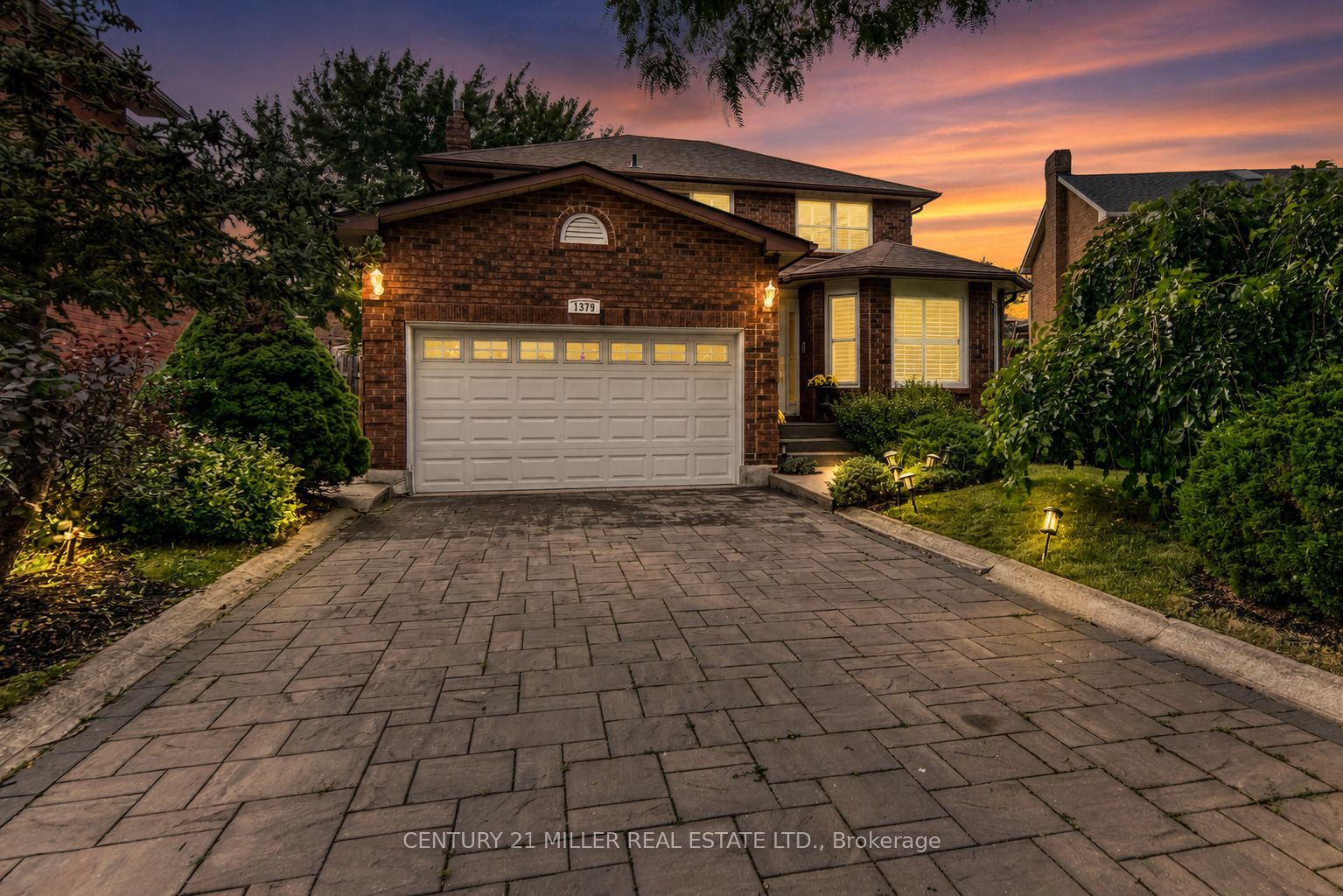 1379 Bramblewood Green Property Photo 1