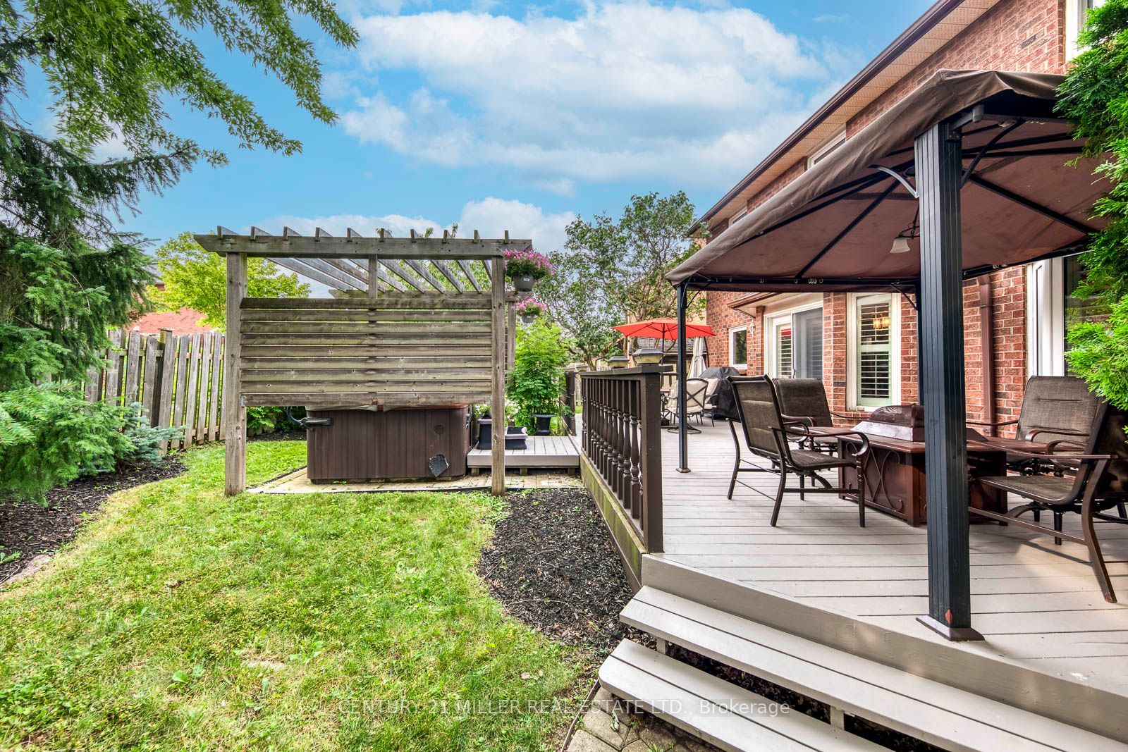 1379 Bramblewood Green Property Photo 49