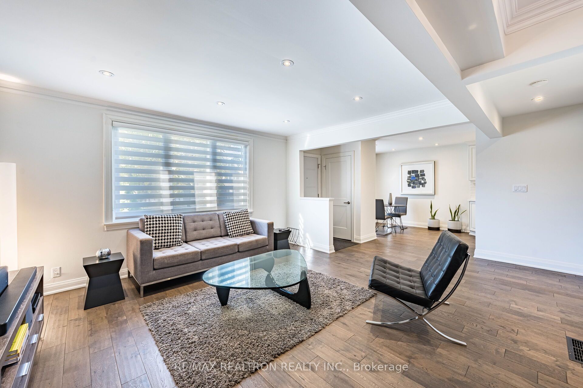 9 Ingleside Drive Property Photo 7
