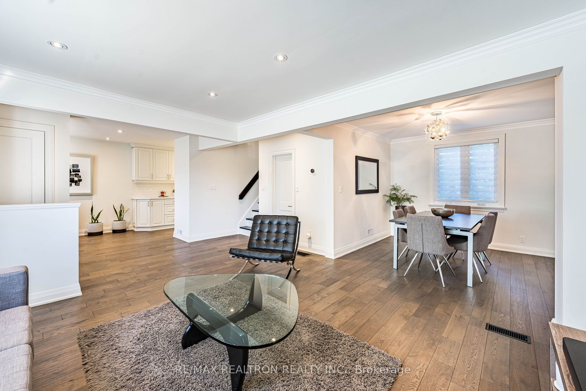 9 Ingleside Drive Property Photo 8