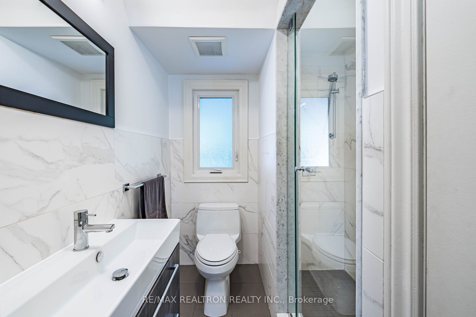 9 Ingleside Drive Property Photo 18