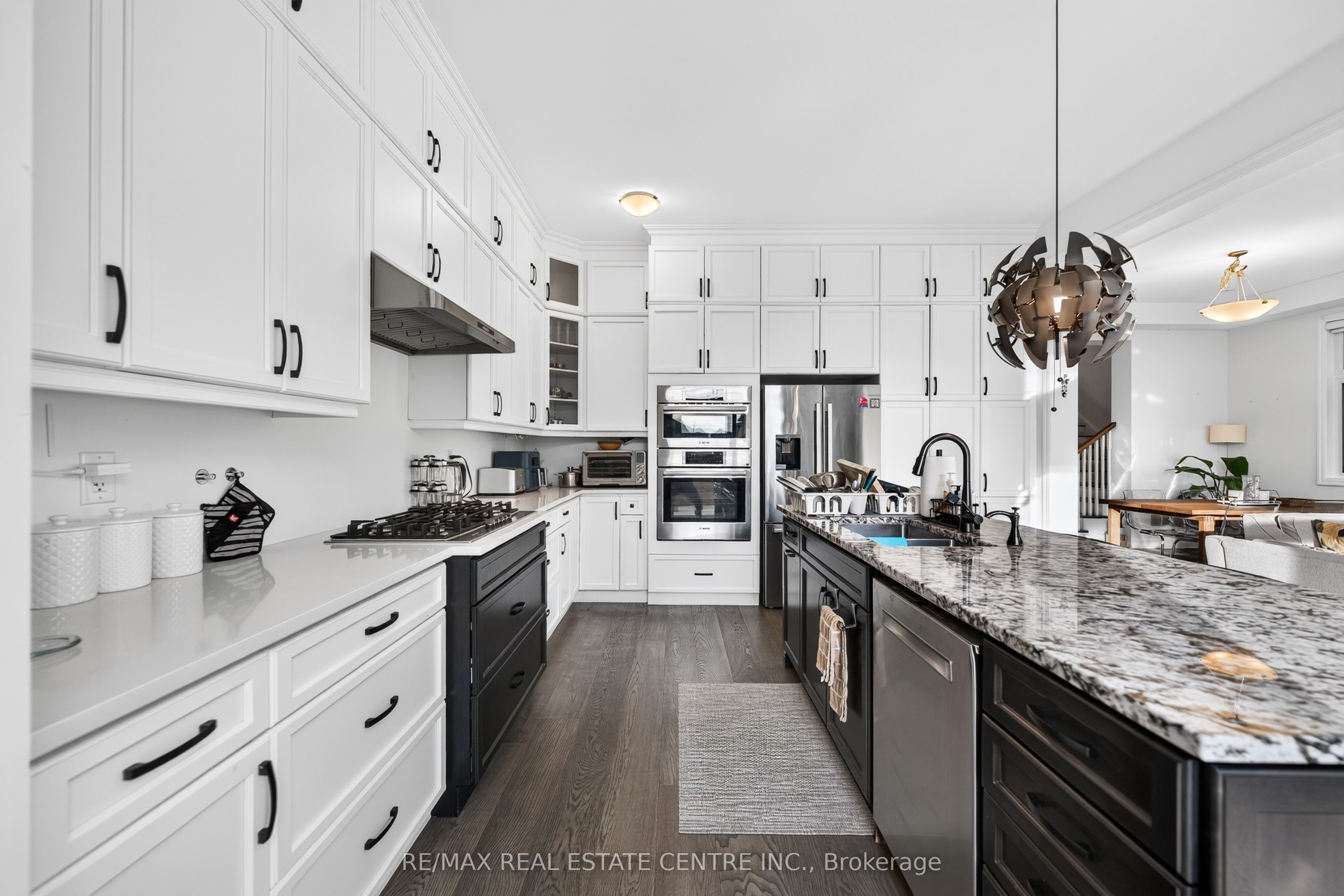 1404 Kovachik Boulevard Property Photo 20