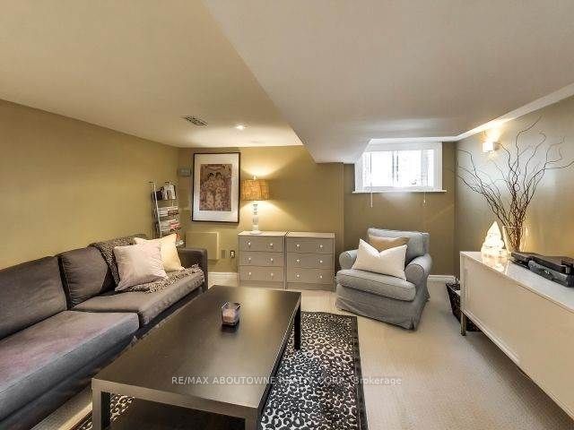 60 Gillespie Avenue Property Photo 8