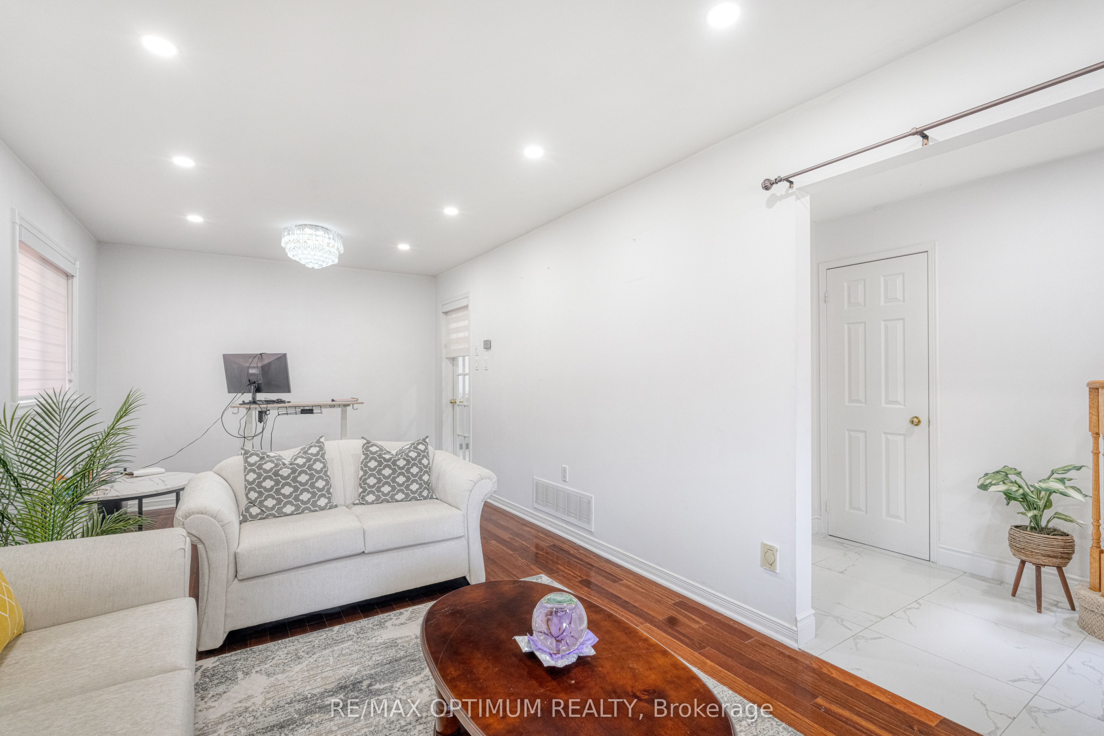 62 Meadowlark Drive Property Photo 8