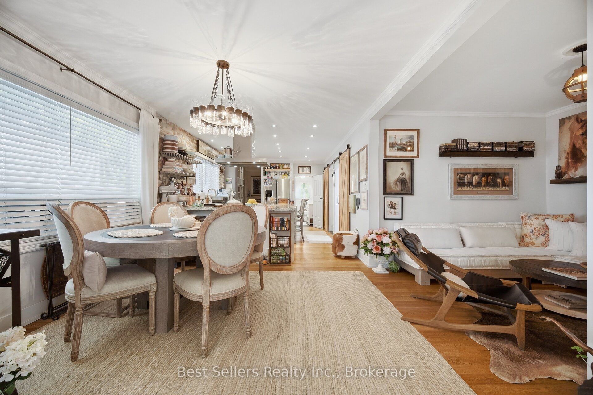 174 Angelene Street Property Photo 7