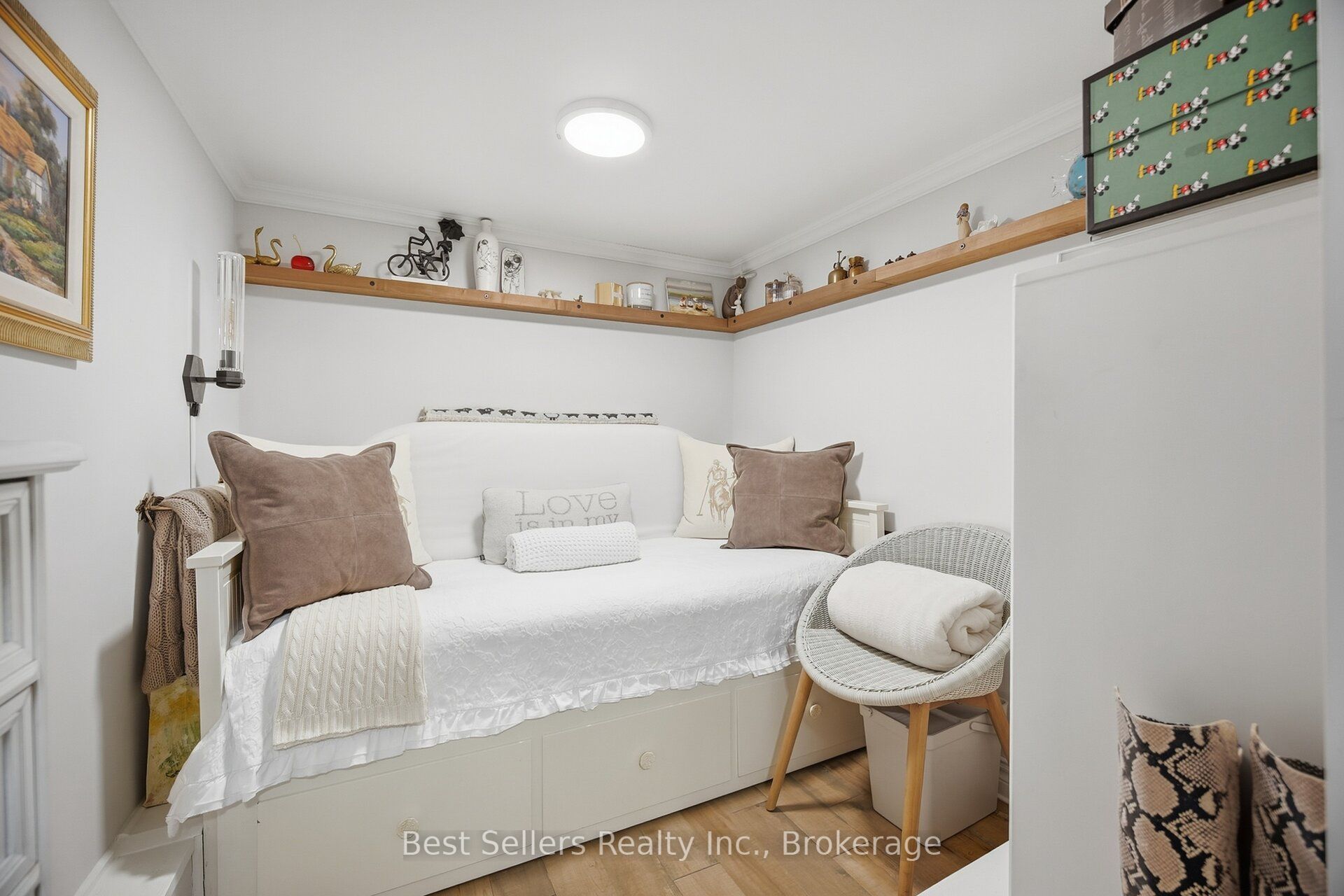 174 Angelene Street Property Photo 22