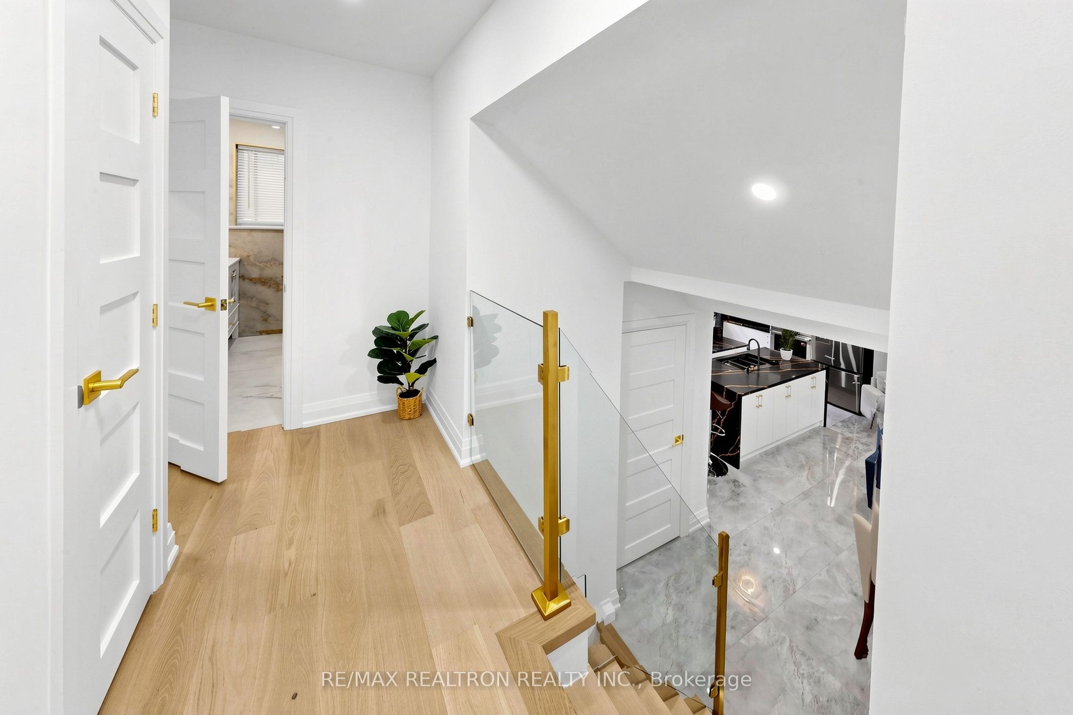 121 South Forster Park Drive Property Photo 26