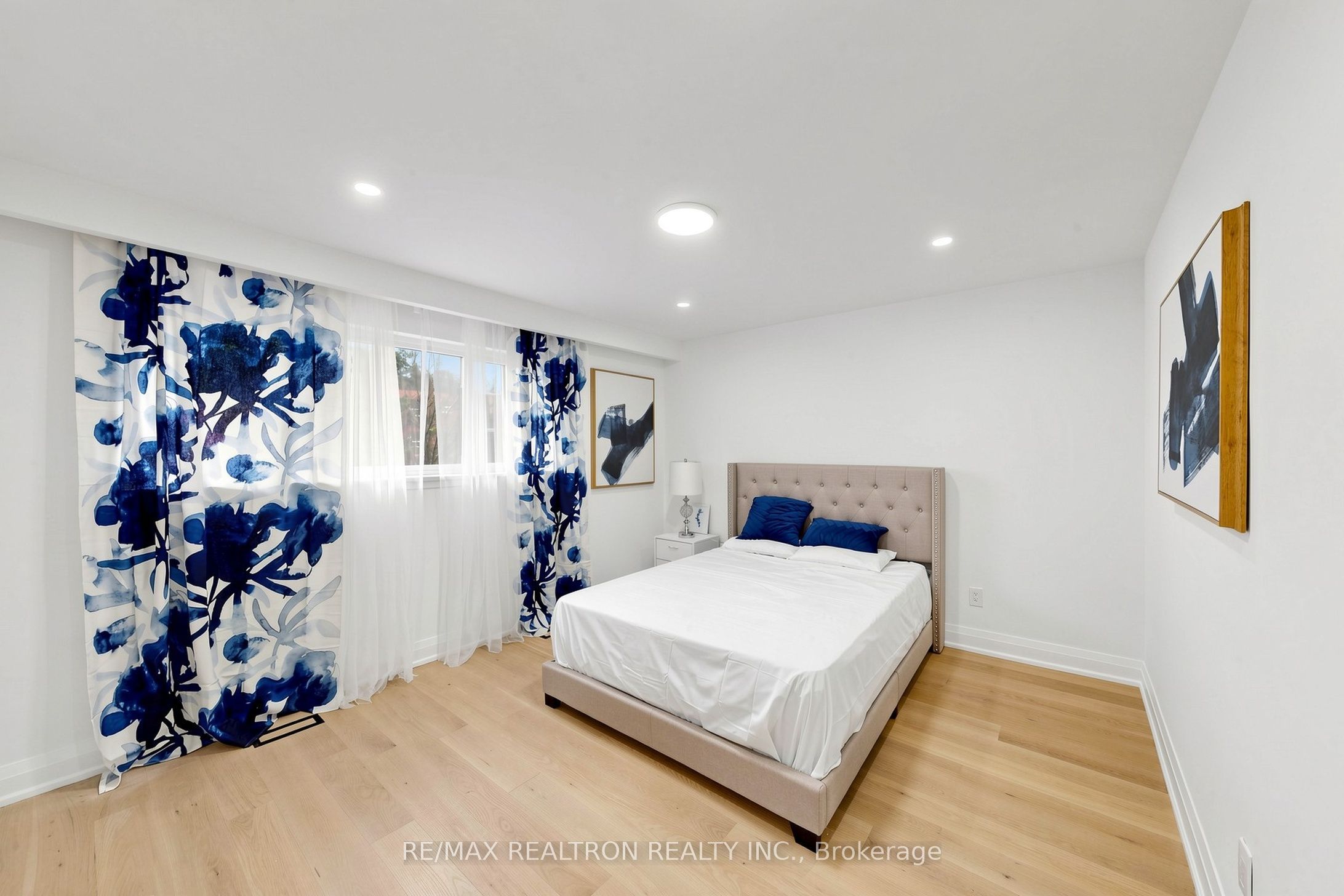 121 South Forster Park Drive Property Photo 27