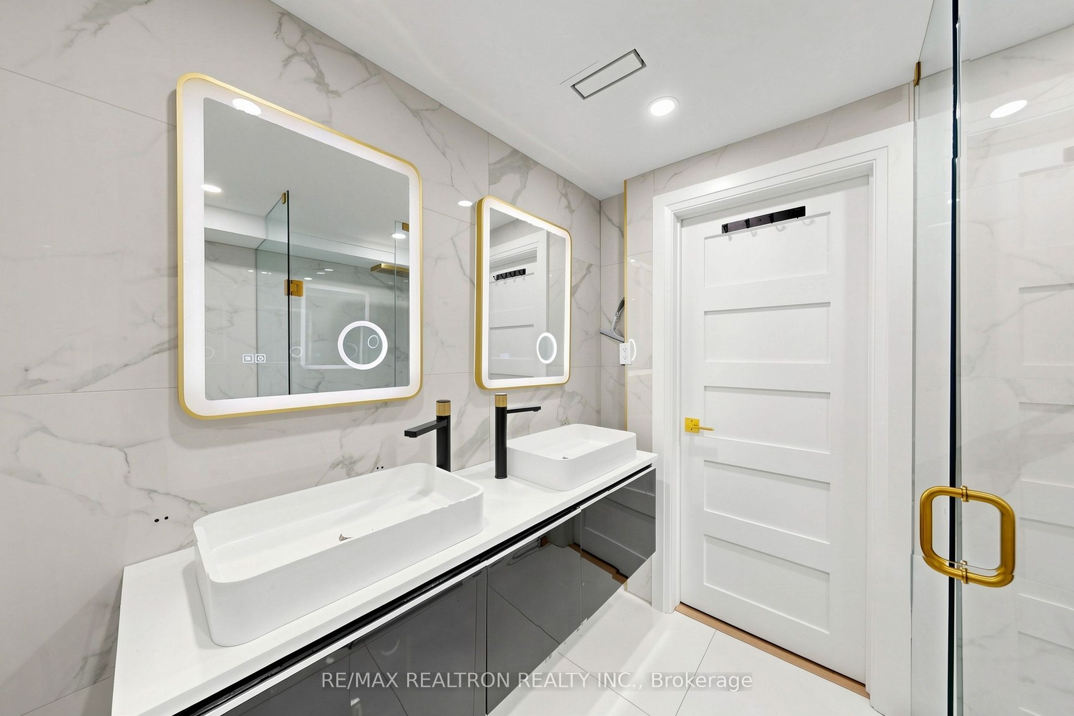 121 South Forster Park Drive Property Photo 42