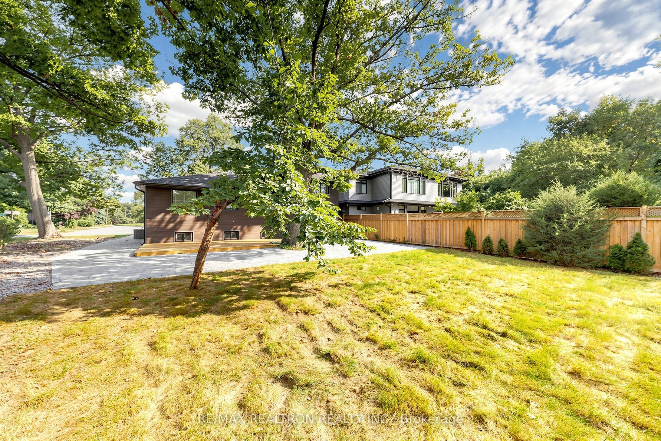 121 South Forster Park Drive Property Photo 46